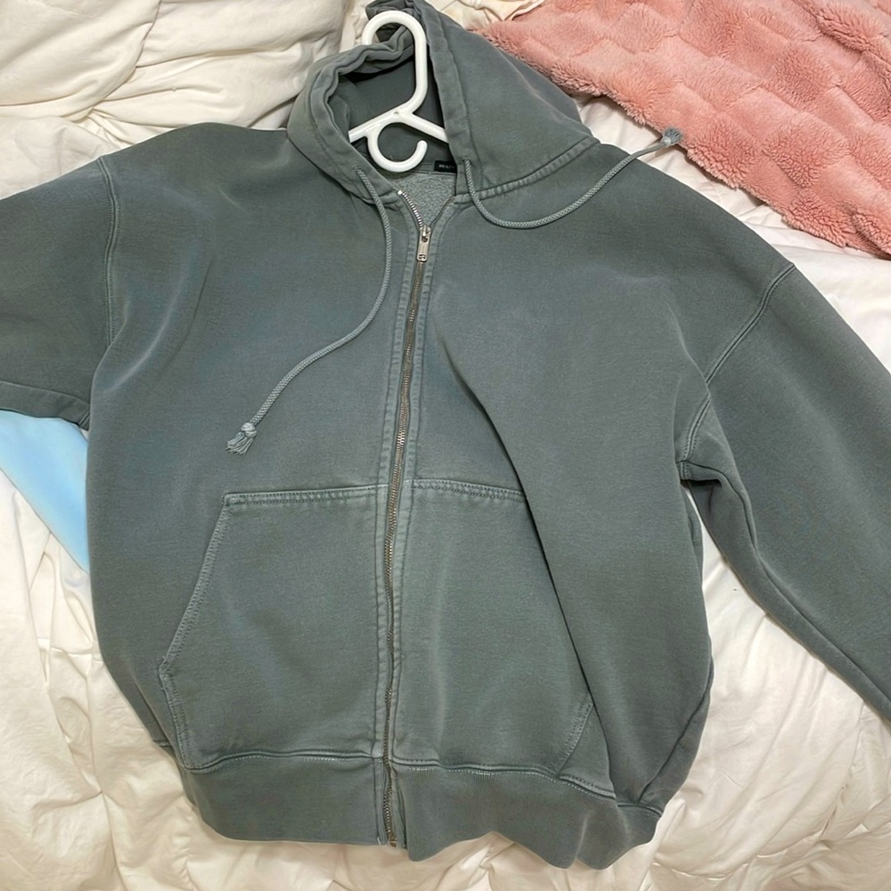 Brandy Melville one-size hoodie/zip up